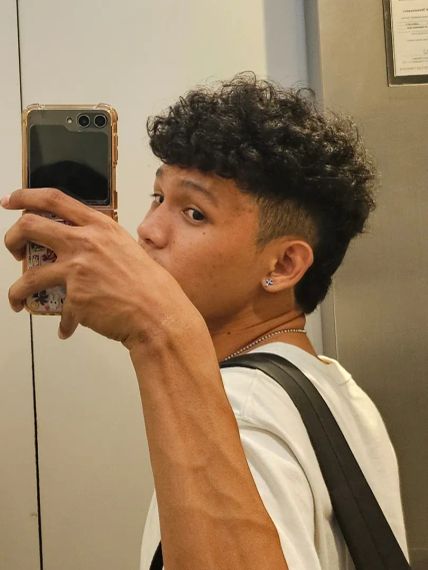 chat looking for friends