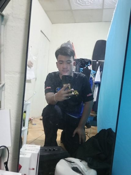 chat looking for friends