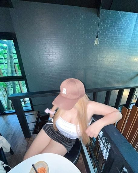 แชท หาเพื่อนคุย