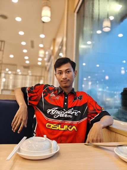 chat looking for friends