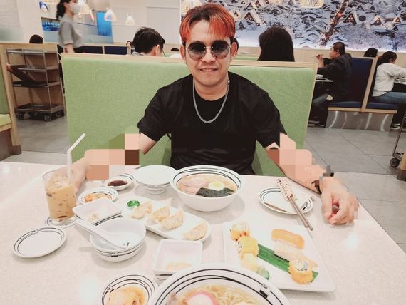 chat date from Bangkok