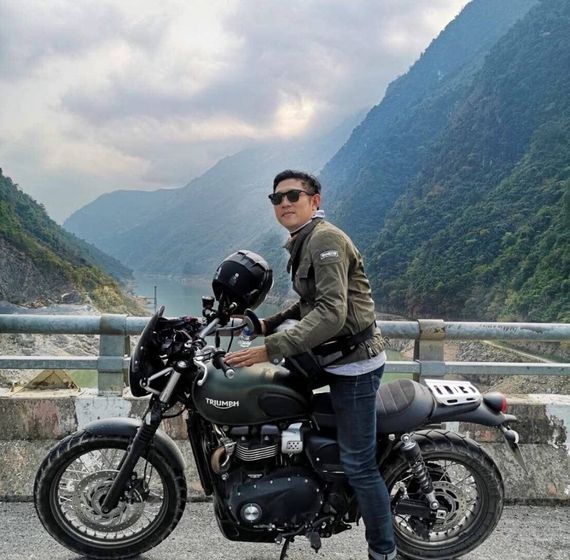 chat looking for friends  from Bangkok