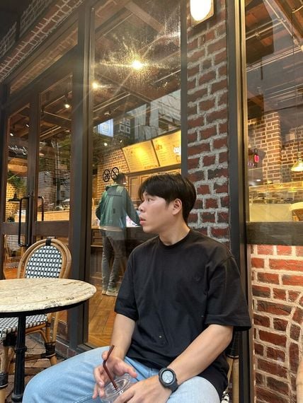 chat looking for friends from Chon Buri