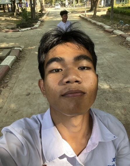 แชท หาเพื่อนคุย, โสด