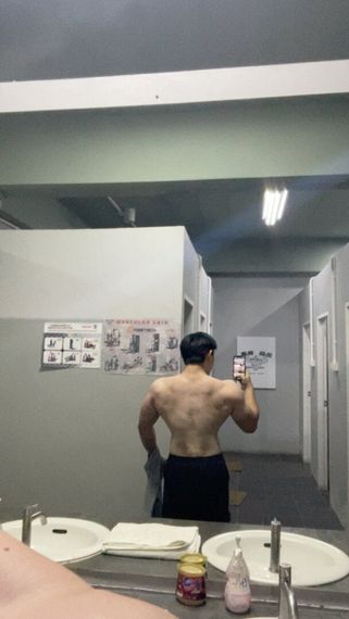 แชท แชทเปิดกล้อง  ที่อยู่ กรุงเทพมหานคร