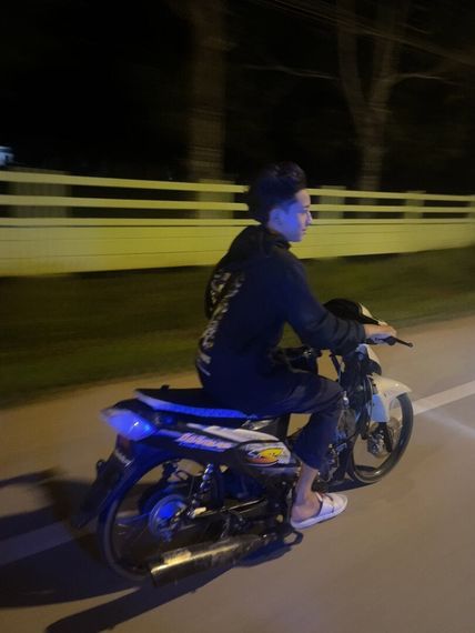 แชท หาเพื่อนคุย