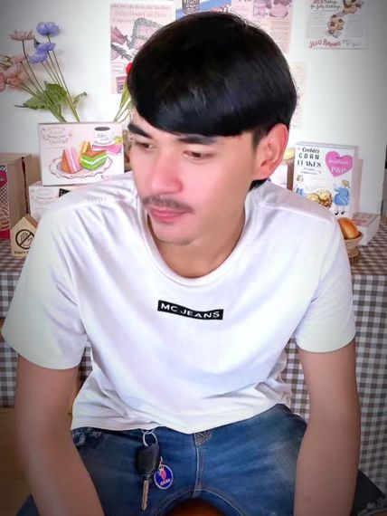 แชท หากิ๊ก, นัดเดท ที่อยู่ สุราษฎร์ธานี