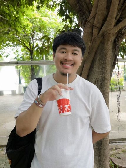 chat chat, hangout  from Bangkok