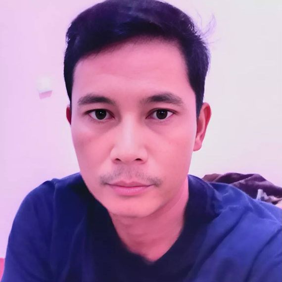 แชท หากิ๊ก, โสด 