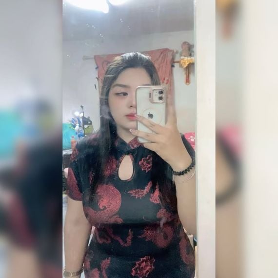 chat chat, hangout from Surat Thani