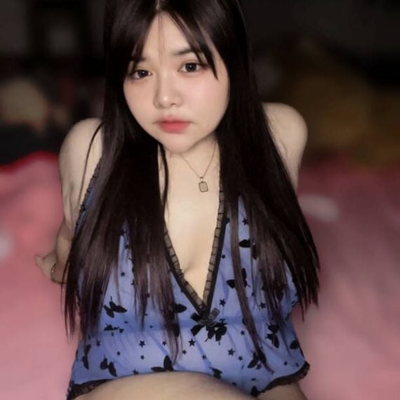 แชท หาเพื่อนคุย, โสด