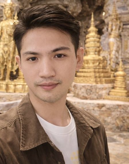 chat find love, chat  from Bangkok