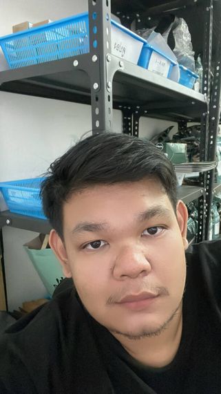 chat find love, chat  from Bangkok