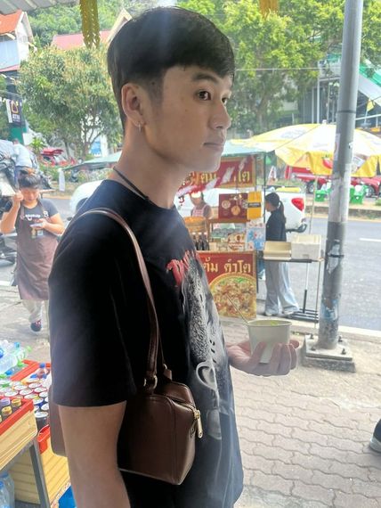 chat chat, find 2nd love  from Chon Buri