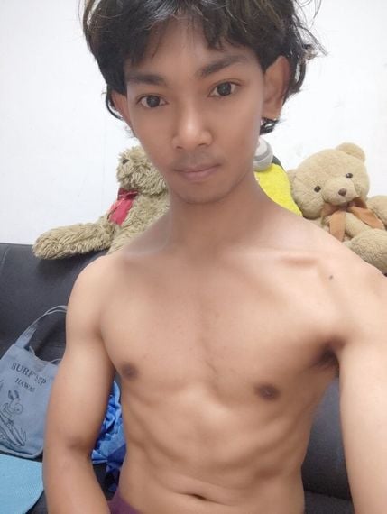 chat find love, chat from Bangkok