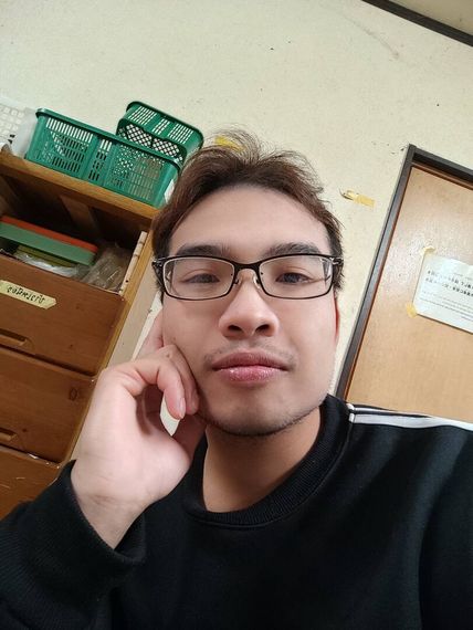 แชท หาเพื่อนคุย, โสด 