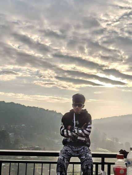 แชท หากิ๊ก 