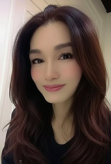 chat find love, chat  from Bangkok