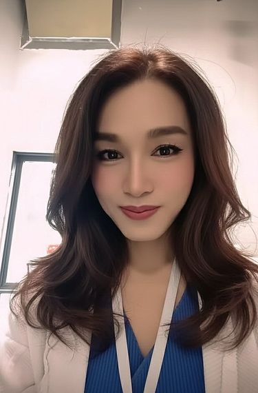 chat find love, chat  from Bangkok